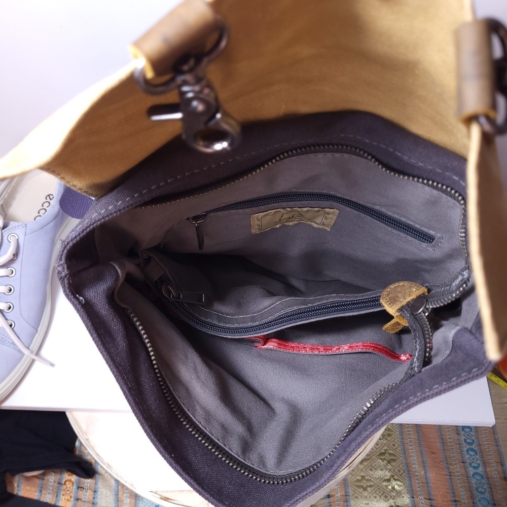 TSD Brand Earth & Style Canvas Leather Backpack Navy Blue & Tan Rugged Rucksack - Picture 7 of 11